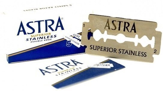 Astra Superior Stainless conf da 5 lame
